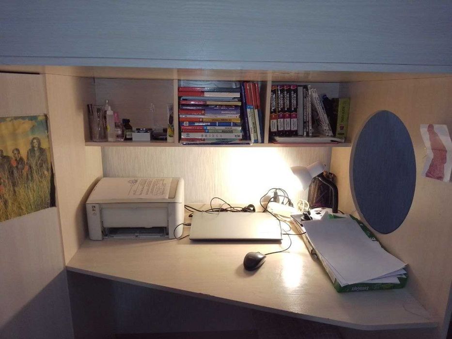 Кровать-чердак с рабочим местом