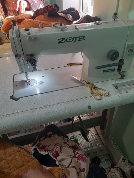 Tikuv mashina sotiladi