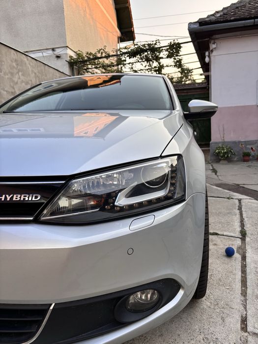 VOLKSWAGEN Jetta 2013 — imagine 2