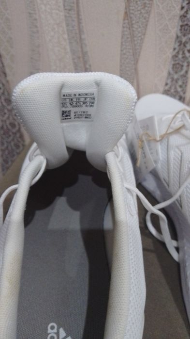 Два чифта маратонки Adidas