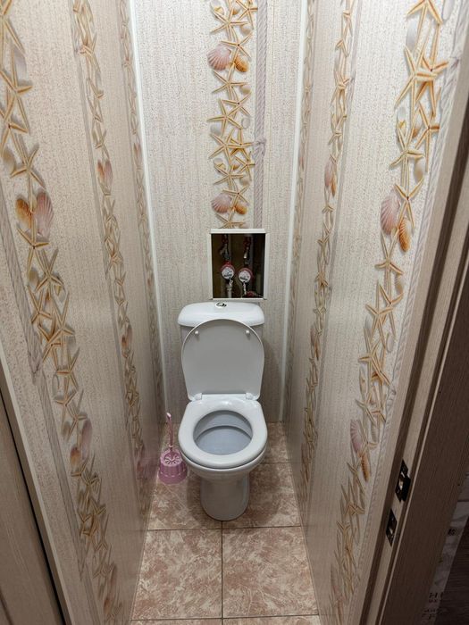 Продам 2х ком. Центр универмаг