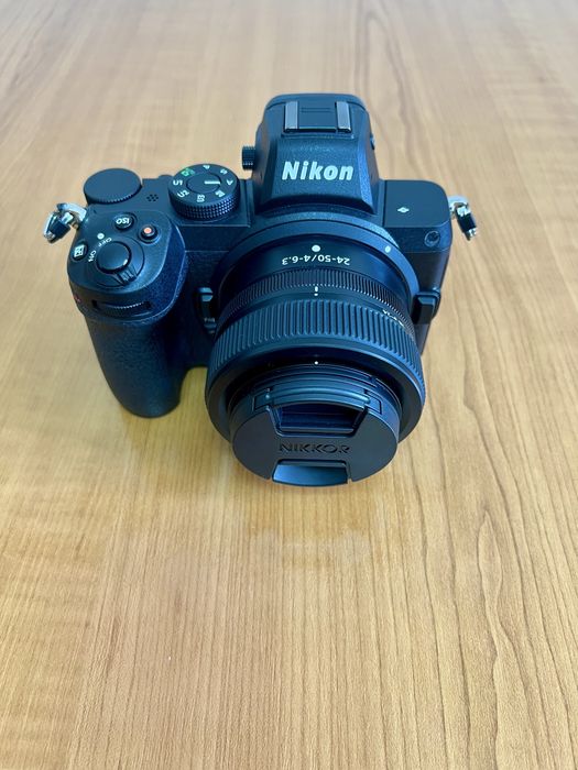Nikon Z5 с обектив Nikkor Z 24-50mm f/4-6.3