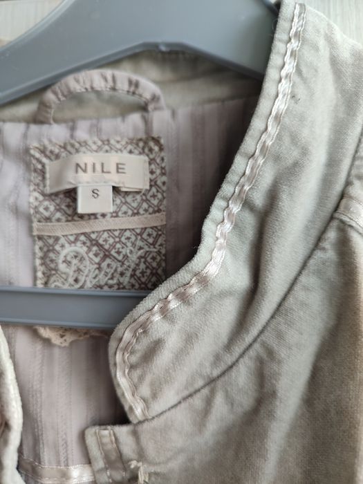 Намалена цена Дамски сака , яке и шлифер