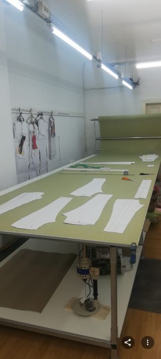 Masa de croit/ dubla : 260 cm X 160 X 70