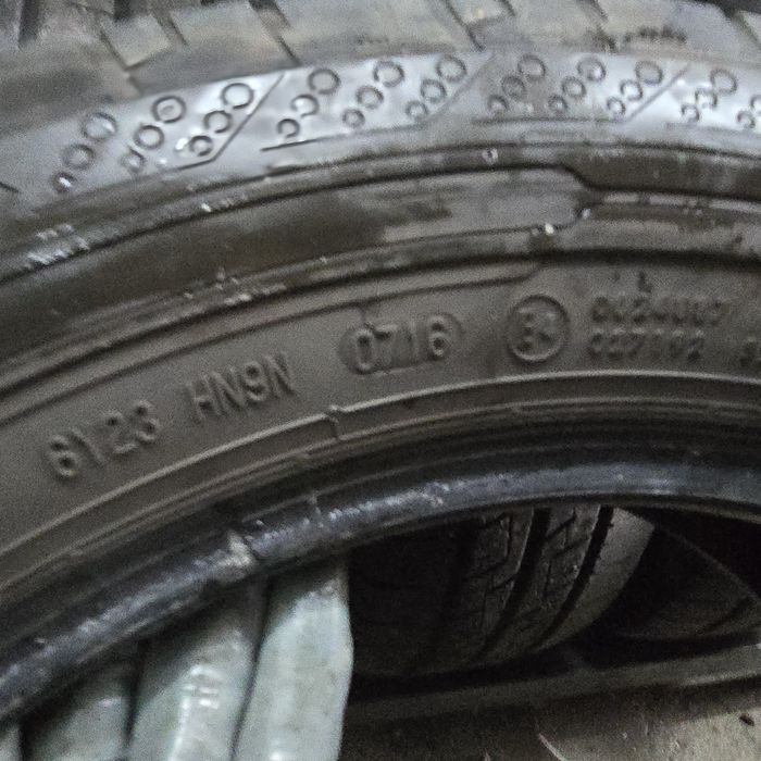 2x 205/65/16C VARA CONTINENTAL Stare impecabila