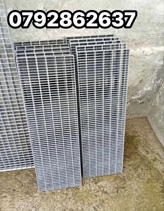 Trepte zincate durabile