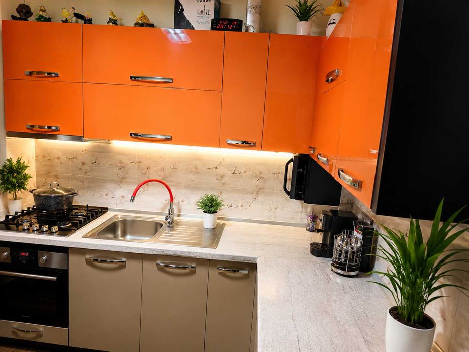 Apartament 2 CAMERE Decomandat – Complet MOBILAT – FETEȘTI GARĂ –