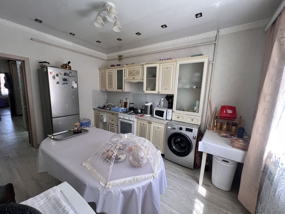продам 3х комнатную квартиру
