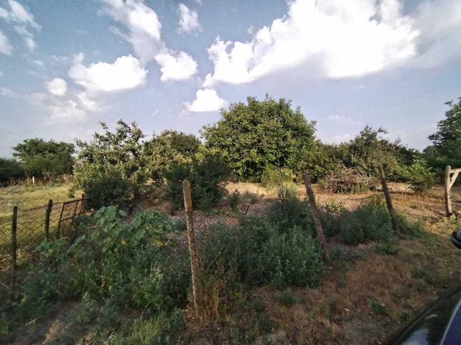 Парцел в Малина.