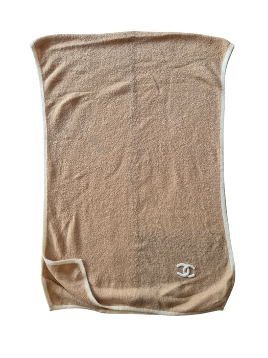 Chanel зимни шалове