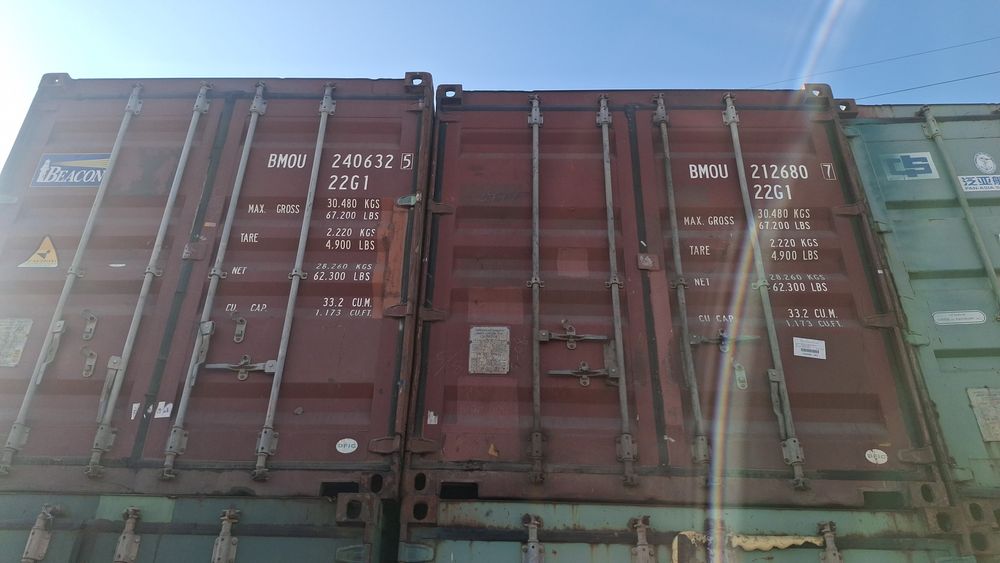 Продаётся контейнеры