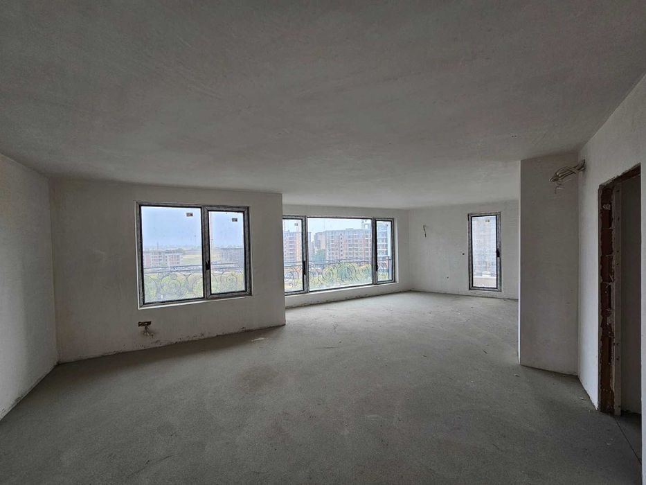 Продава се Тристаен апартамент в Пловдив, Христо Смирненски - 129 кв.м за 1458 €/кв.м - Снимка #6