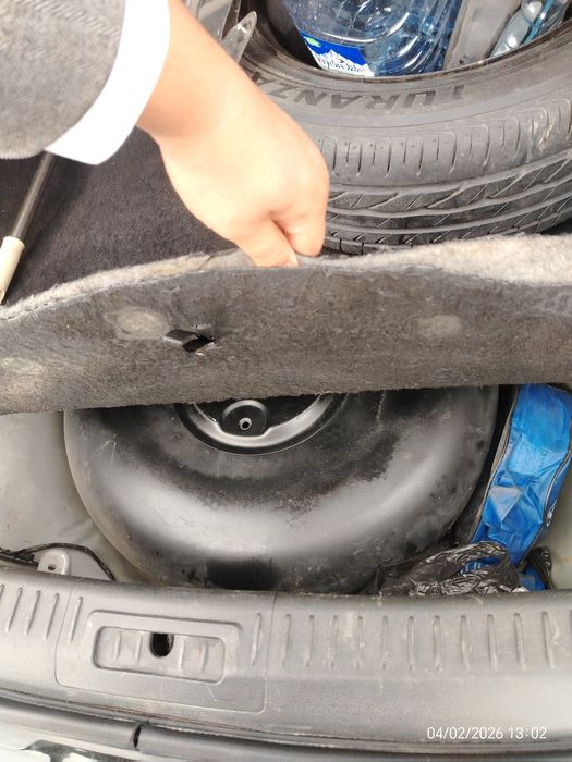 Mazda 6 avtomashina sotiladi