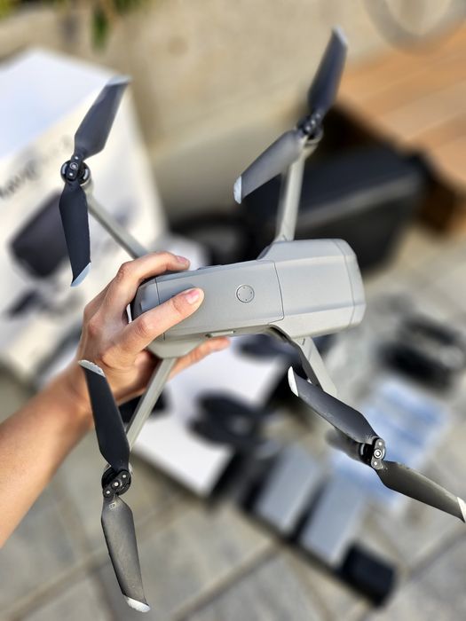 Drona DJI Mavic Air 2 Fly More Combo
