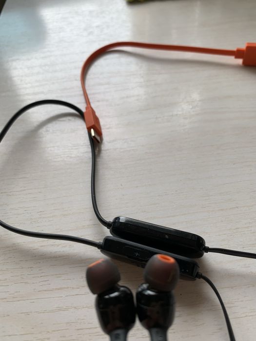 Наушники JBL T110 BT