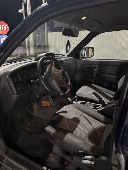 Mitsubishi L200 2005