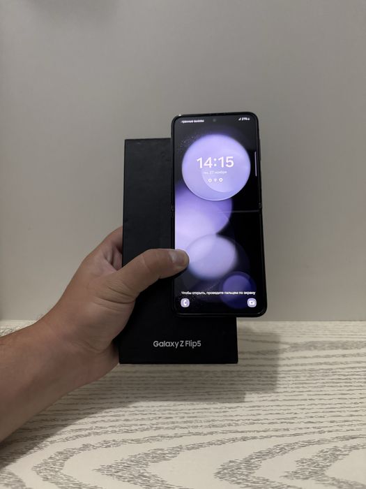 Samsung Z Flip5 Идеал 8/256 гб