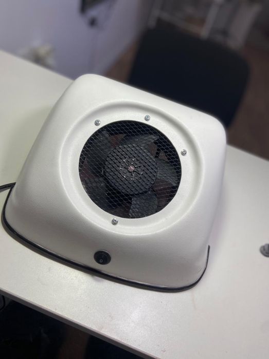 Маникюрный пылесос