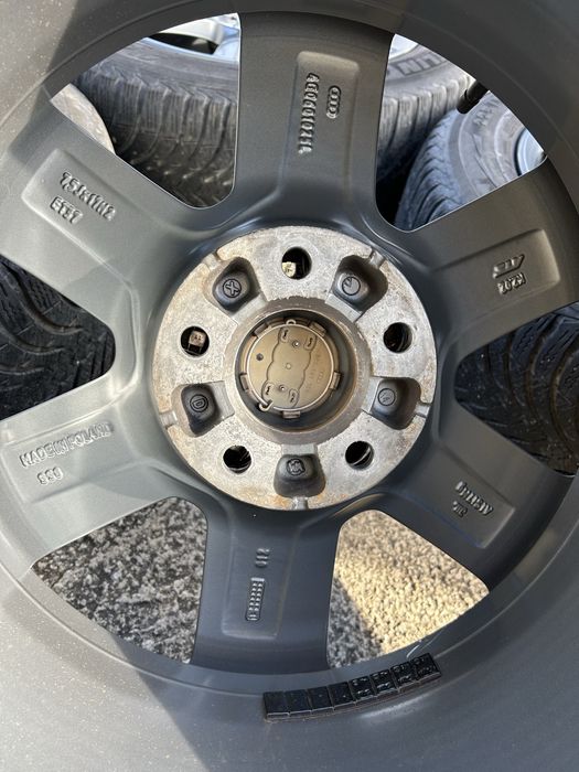 5х112 17 оргинални audi ET 37