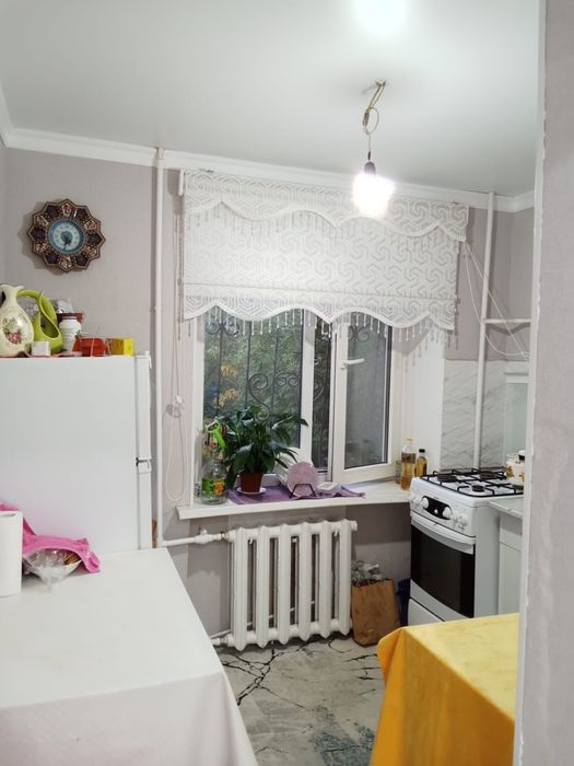 Продается 2х комн. кв. в районе Стадион  по Абылхайыр хана