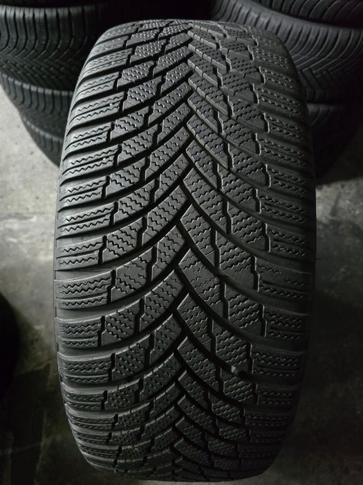 Firestone 235/45 R19 99V MS iarnă