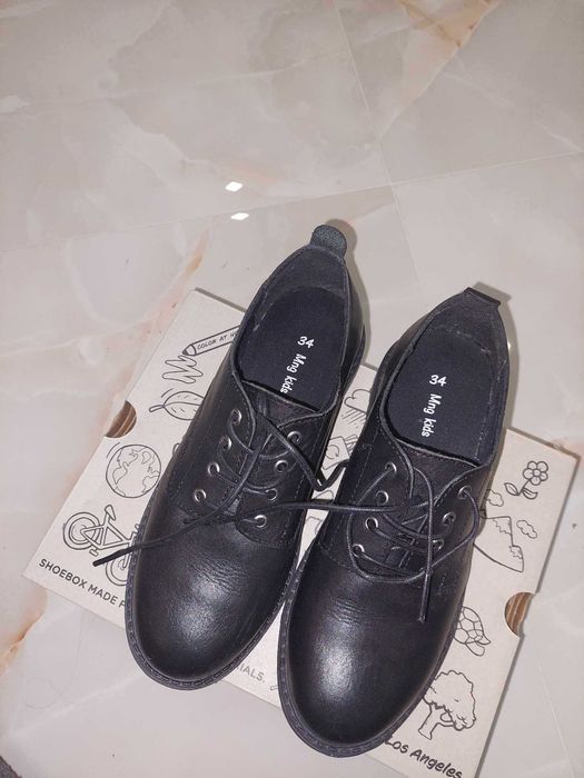 Обувки от естествена кожа Mango