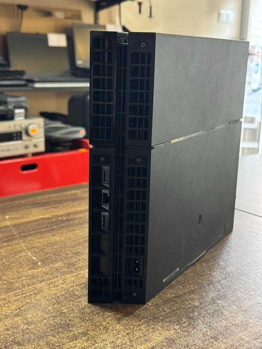 Конзола PlayStation 4 500GB