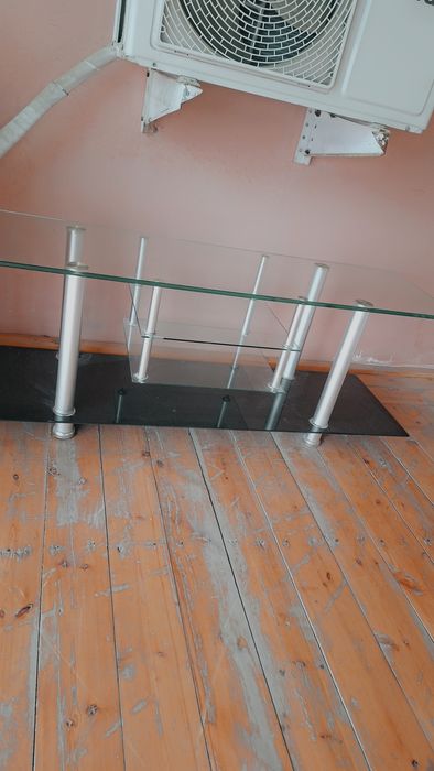 Стол стеклянный трех этажный