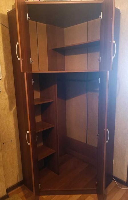 Шкаф для одежды угловой