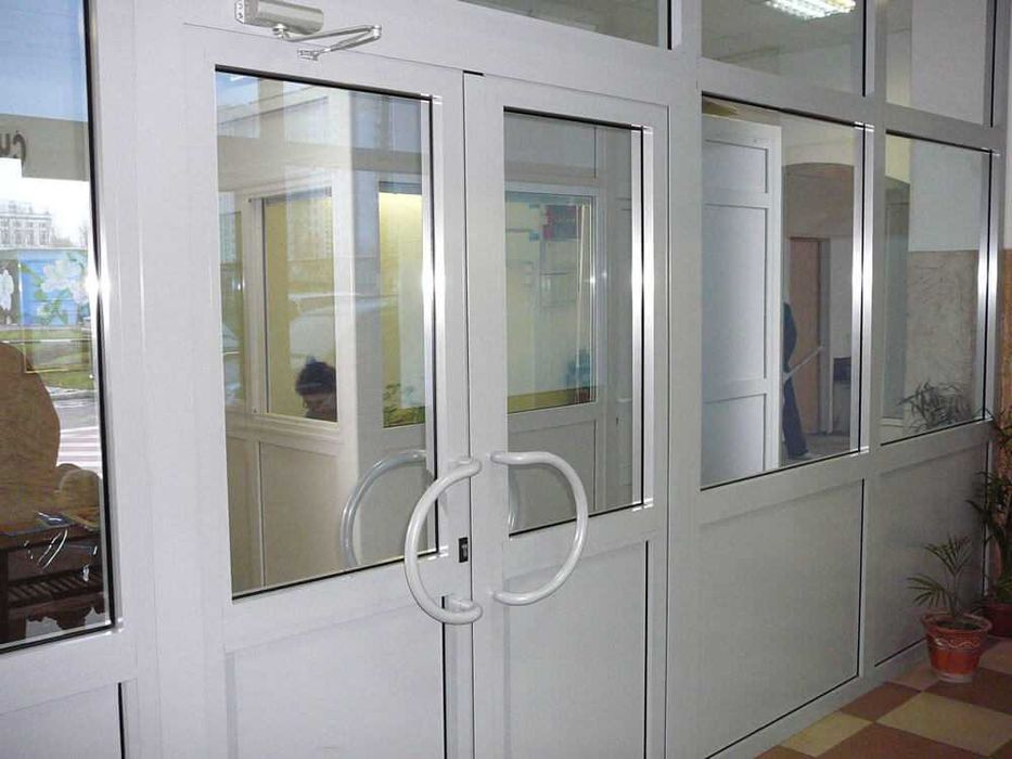 Окна Пластиковые двери Akfa romlar akfa remont Установка + ремонт окон