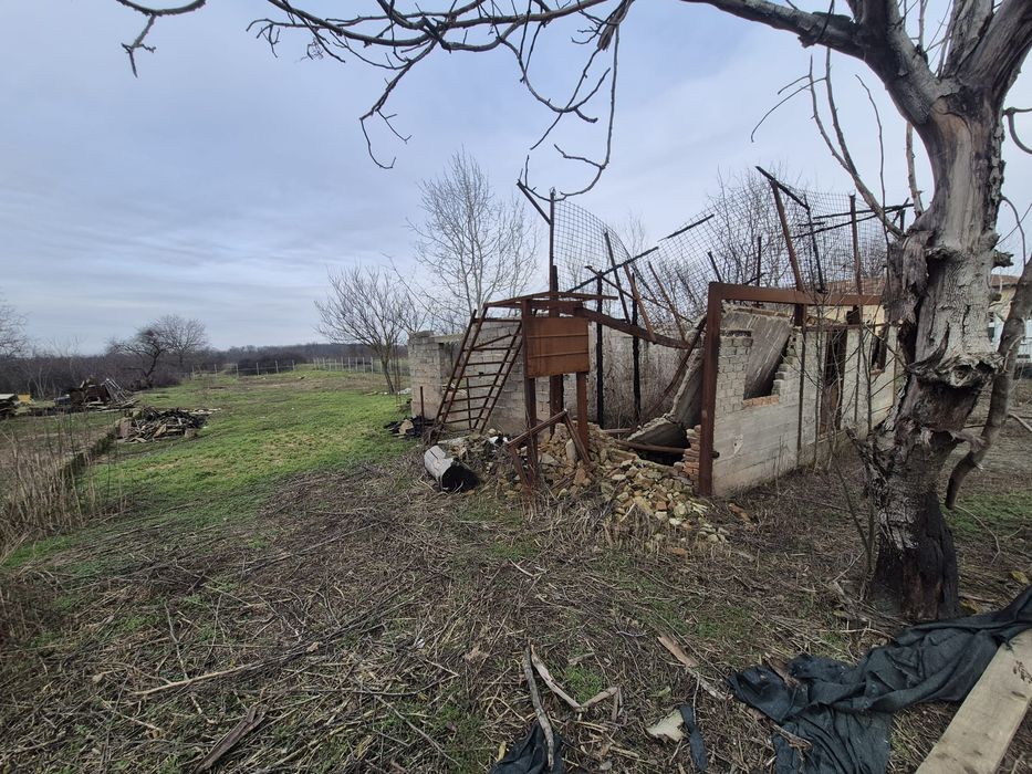 Vand teren la 30 min de București