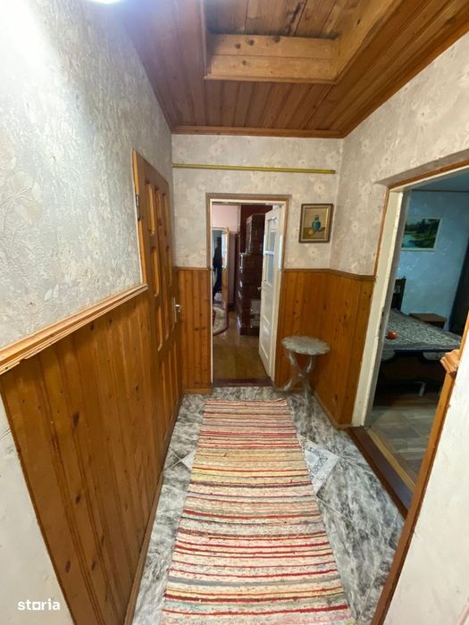 De vanzare casa in Roman, suprafata 150mp, teren de 456mp, 85000euro