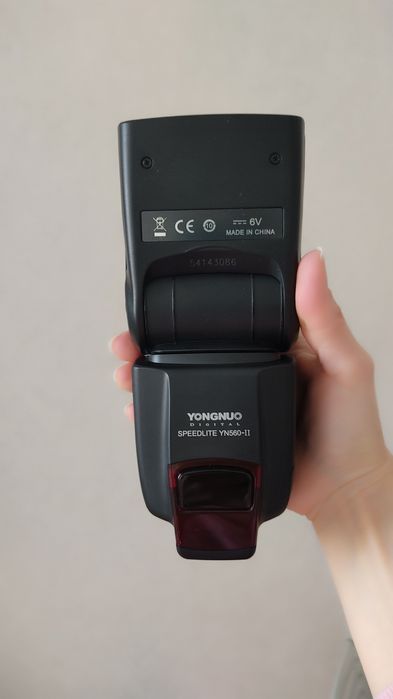 Фотовспышка YN560-II