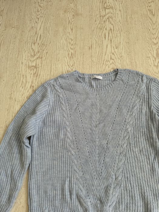 Продам женские шерстяные кофты или свитер