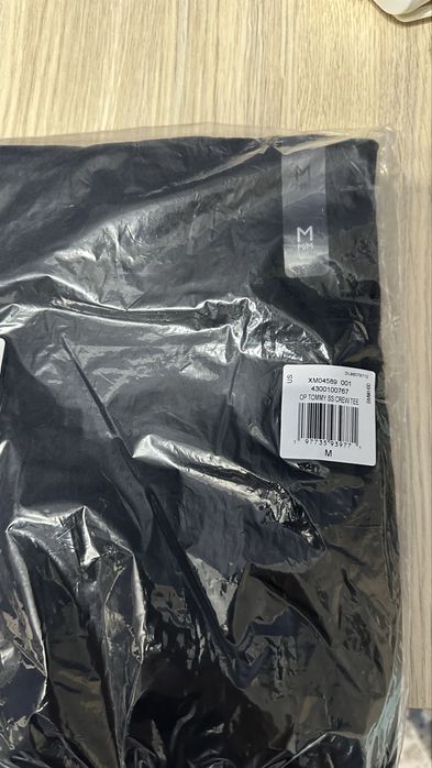 Футболка Tommy Hilfiger pocket tee. P-M.