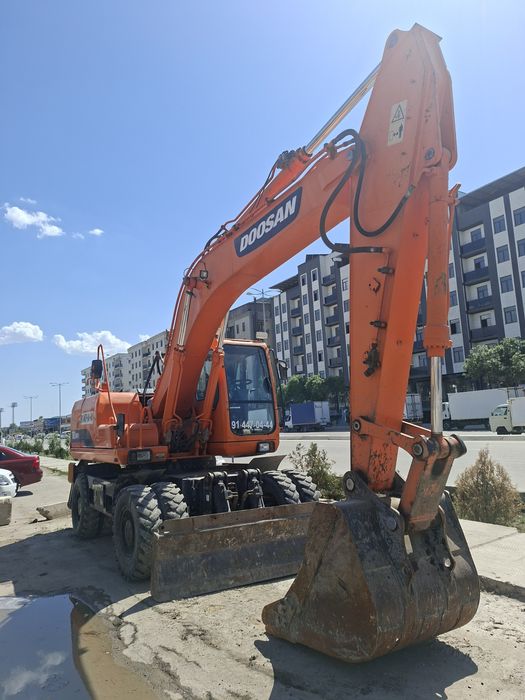 Sotiladi 180w doosan ekskavator