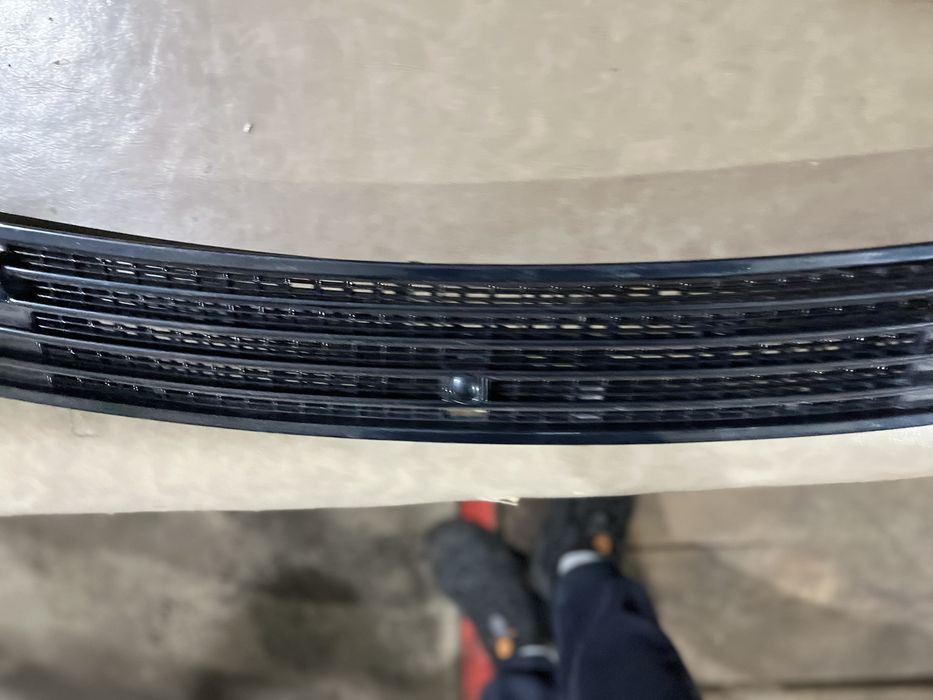 Решетка капота Mercedes w203