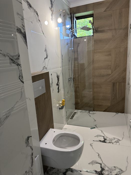 Vand apartament zona Teatru