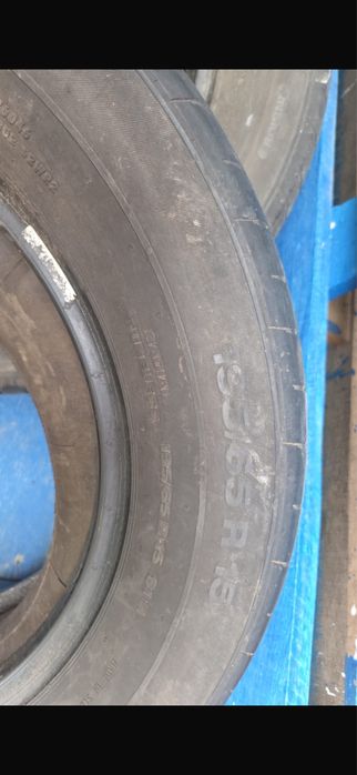 Продам 3 резины в хорошем состояний