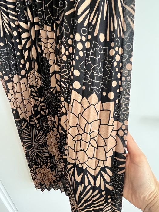 Rochii dama elegante