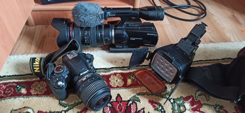 Soni kamera canon  obektiv