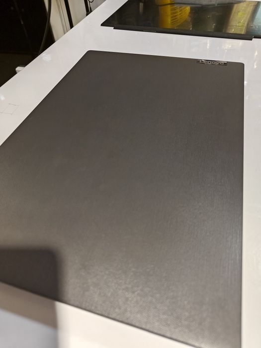 Продам ноутбук lenovo v15