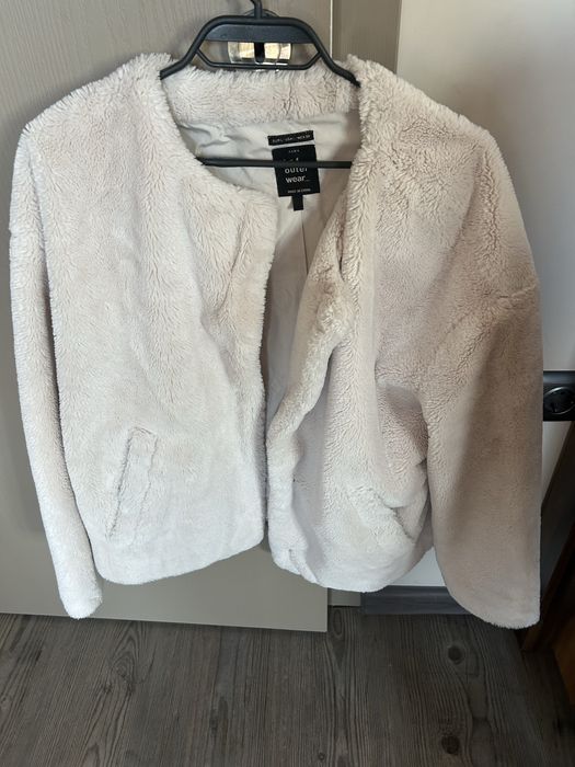 Дамско пухено яке на зара