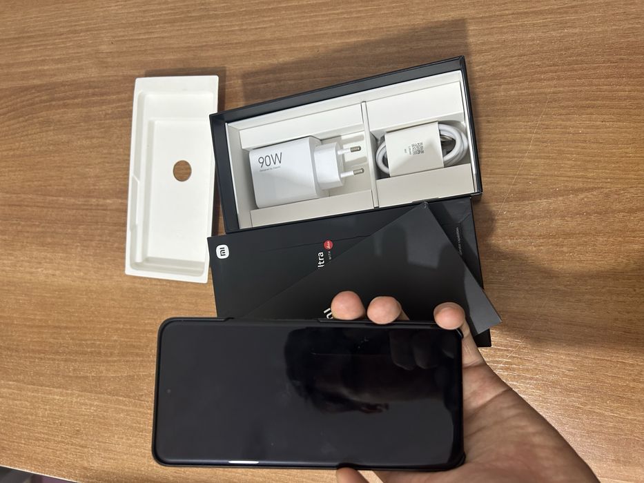 Продам Xiaomi 14 Ultra