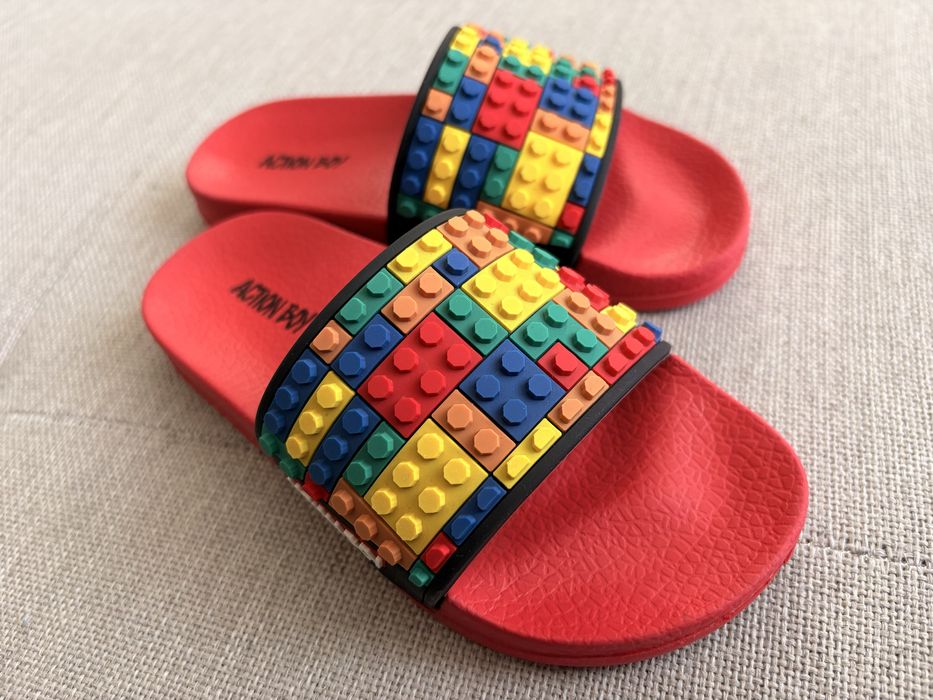 Детски чехли, номер 32 (почти нови)