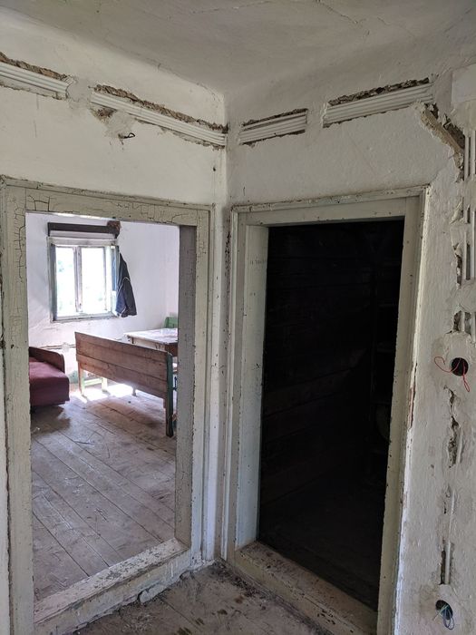 Vand cabana casa de lemn la Poiana Horea  Belis