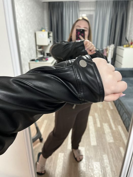 Кожак мужской , б/у