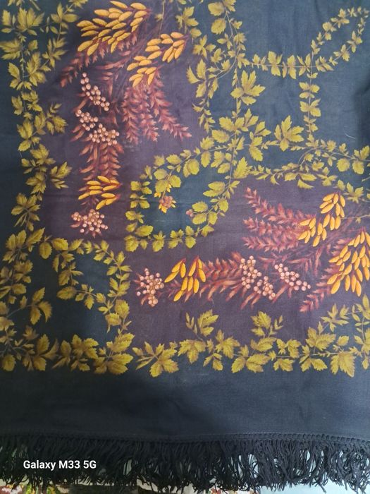 Платок шаль Павловопосадский новый