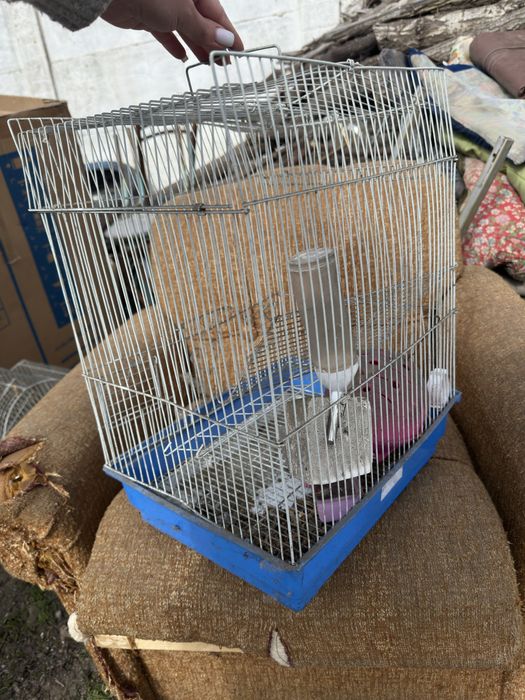 Клетки для хомяка или попугая