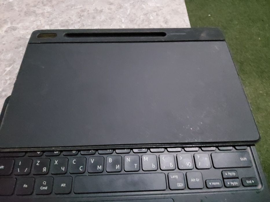 Чехол с клавиатурой Samsung